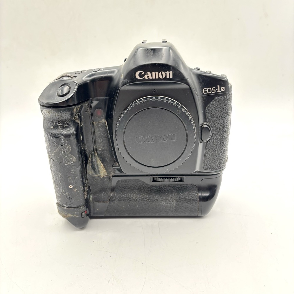 Canon EOS-1N 35mm single lens reflex (SLR) camera body 210957. Parts Only.